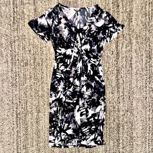 Daisy Fuentes Women's Black Floral Graphic Midi Shirt Dress Size XS